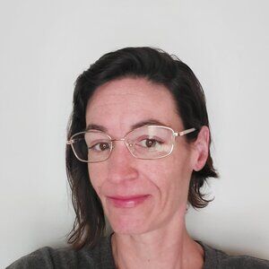 Meet your Posher, April